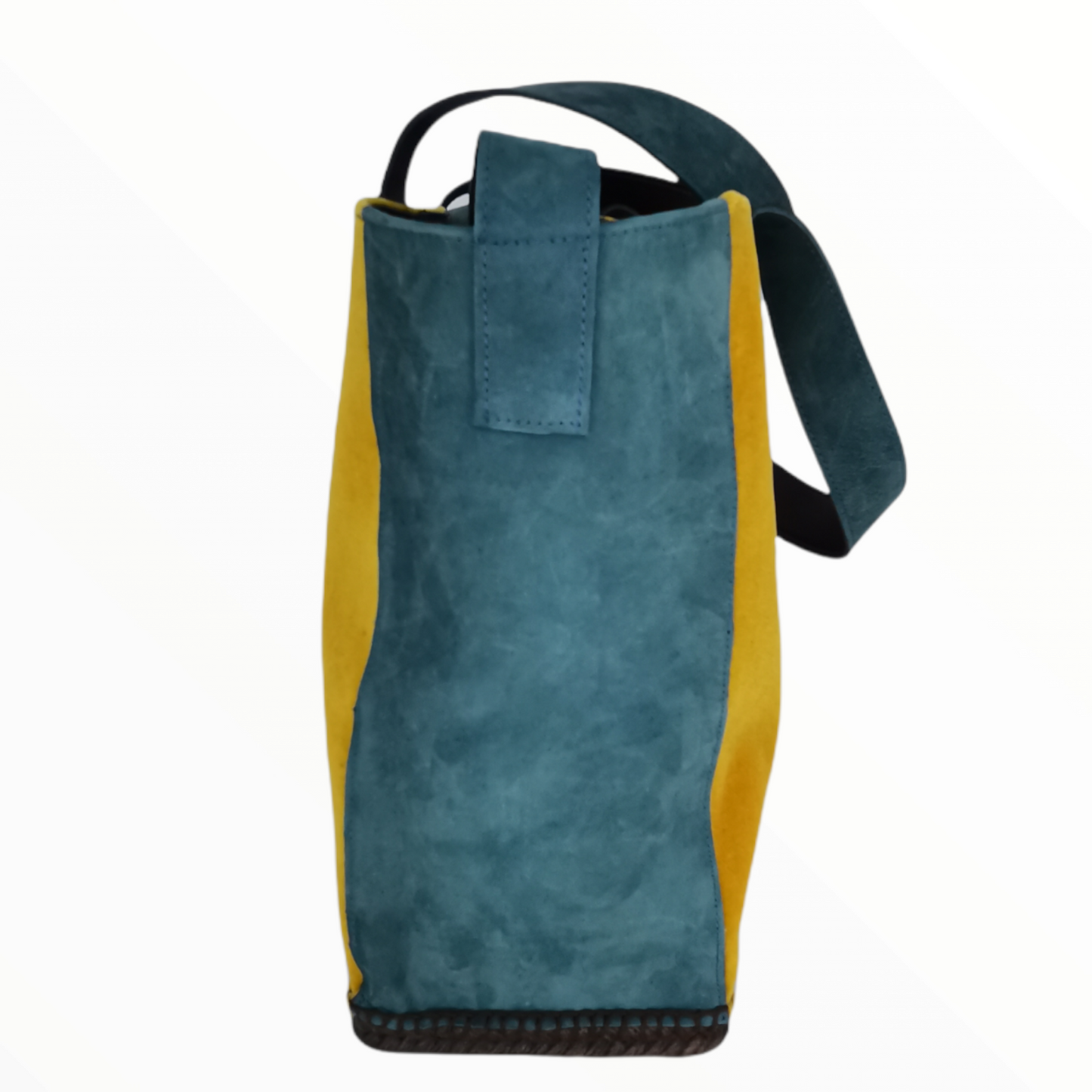 Boxa velvet mostaza